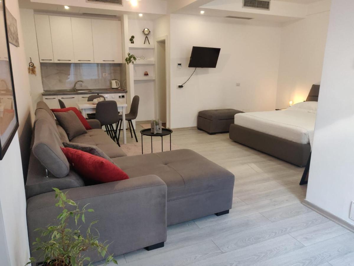 E&A Apartments Guesthouse Δυρράχιο Εξωτερικό φωτογραφία