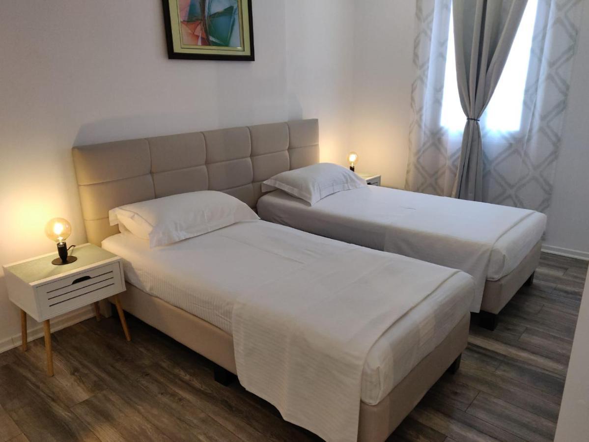 E&A Apartments Guesthouse Δυρράχιο Εξωτερικό φωτογραφία